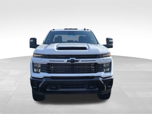 New 2026 Chevrolet Silverado 2500 Custom w/ Custom Value Package AWD/4WD image 6