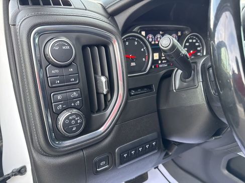 Used 2023 Chevrolet Silverado 3500 High Country w/ Z71 Off-Road Package image 19