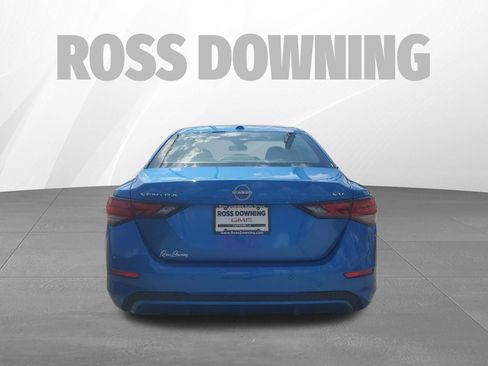 Used 2024 Nissan Sentra SV FWD image 5
