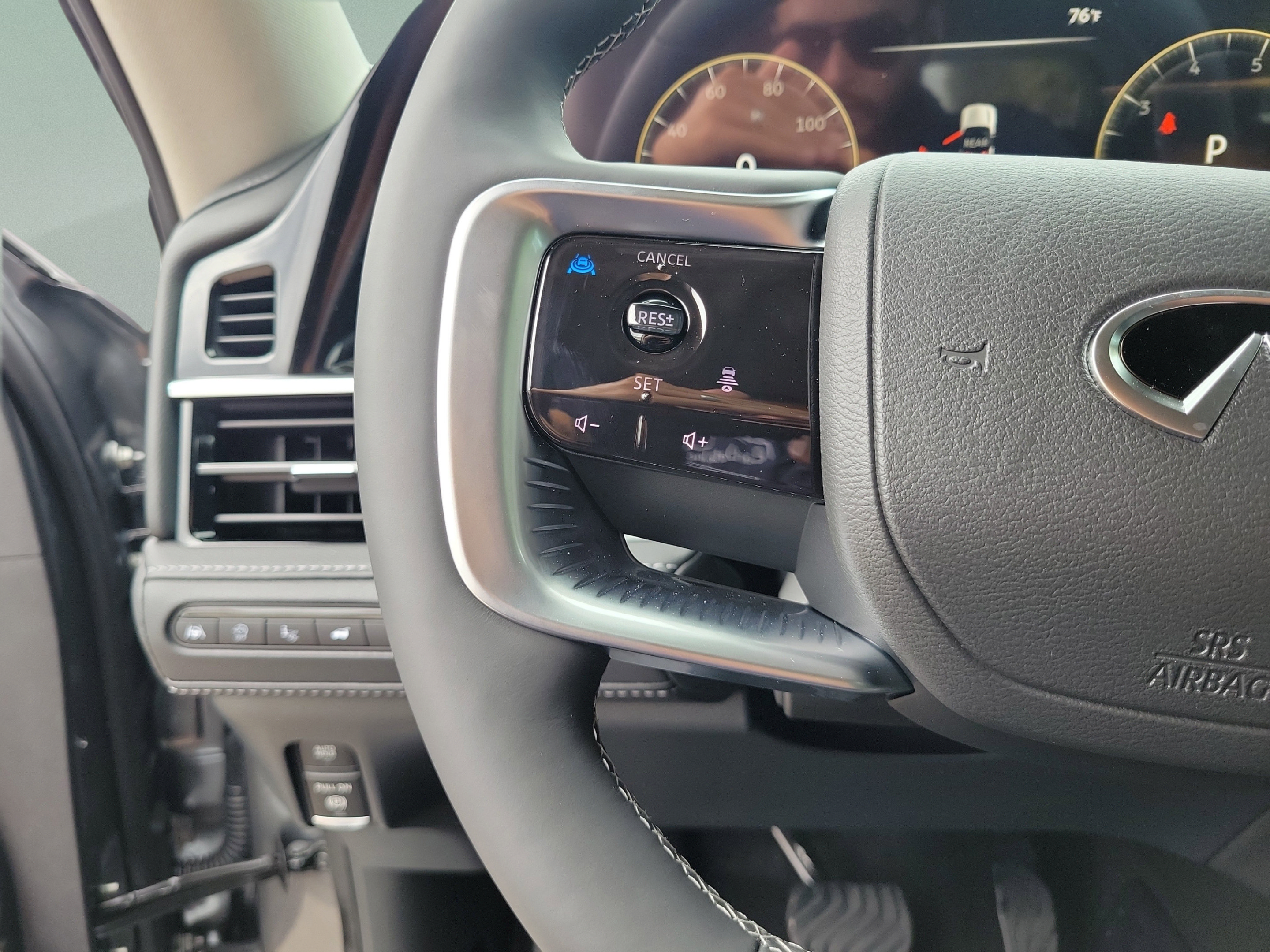 New 2026 INFINITI QX80 Luxe w/ Exterior Package RWD image 10