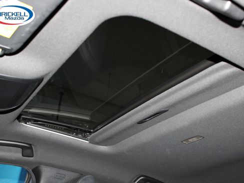 Certified 2023 MAZDA MAZDA3 AWD 2.5 Turbo Hatchback image 28