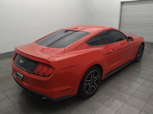 Used 2019 Ford Mustang Premium RWD image 9
