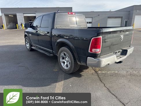 Used 2014 RAM 1500 Laramie w/ Convenience Group image 7