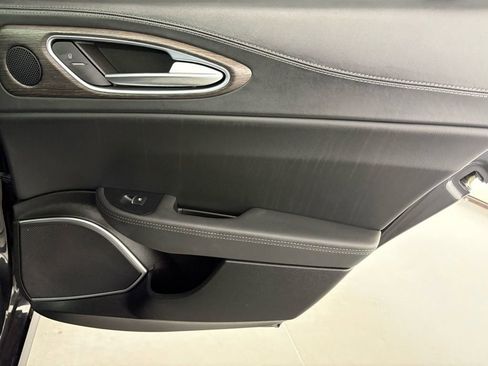 Used 2022 Alfa Romeo Giulia Ti image 36