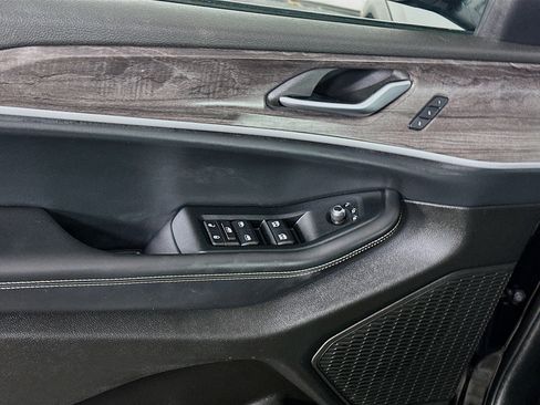 Used 2023 Jeep Grand Cherokee L Limited image 15