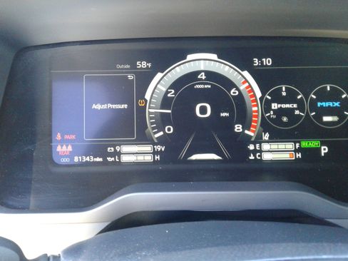 Used 2022 Toyota Tundra Limited image 19