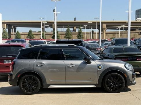 Used 2018 MINI Cooper Countryman SE AWD/4WD image 3
