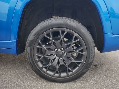 Used 2023 Jeep Grand Cherokee L Summit image 11