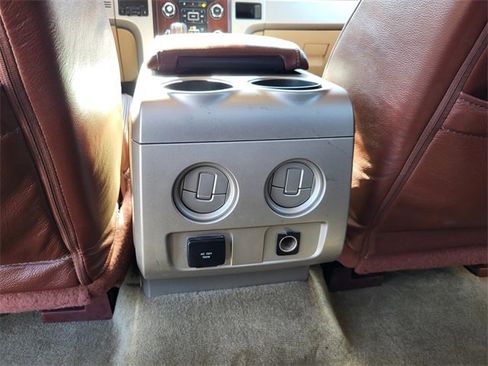 Used 2014 Ford F150 King Ranch w/ King Ranch Luxury Package image 21
