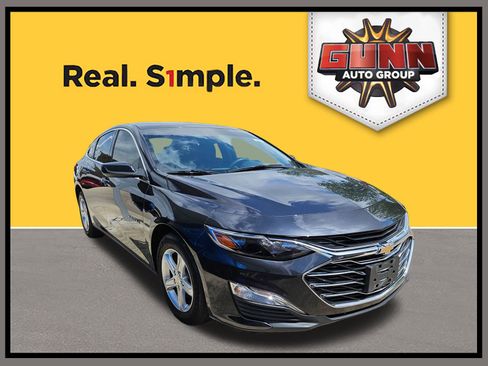 Certified 2022 Chevrolet Malibu LS FWD image 1
