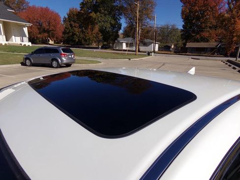 Used 2011 Acura TL SH-AWD image 16