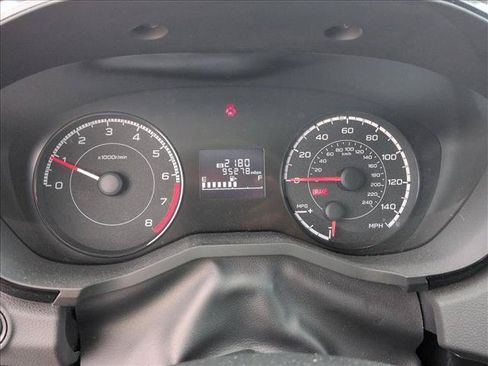 Used 2020 Subaru Impreza 2.0i AWD/4WD image 11