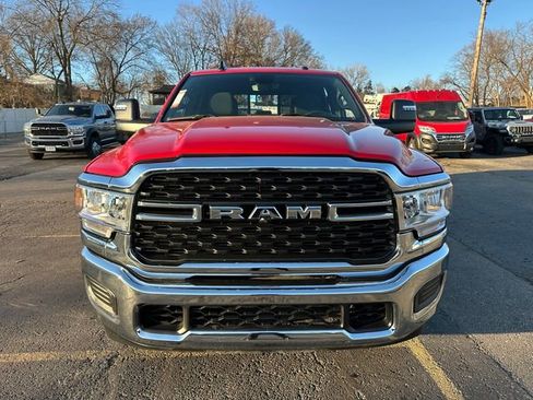 Used 2024 RAM 2500 Tradesman w/ Towing Technology Group image 3