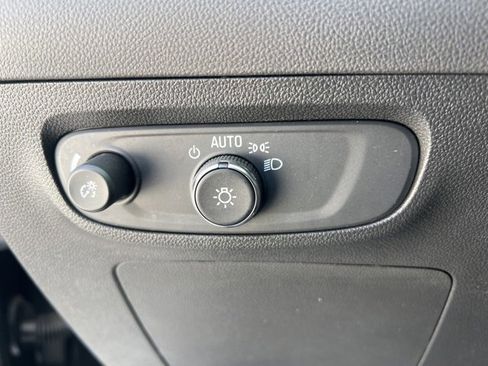 Used 2024 Buick Encore GX Sport Touring w/ Experience Buick Package image 14