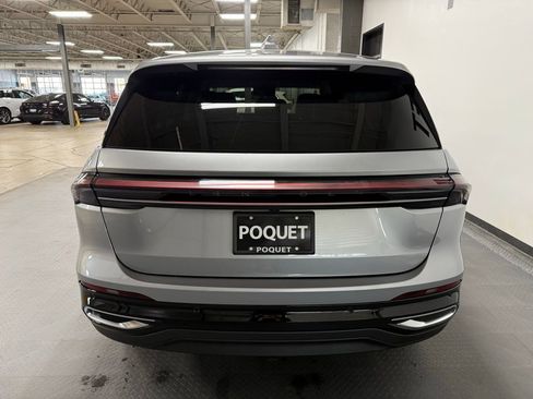 Used 2024 Lincoln Nautilus Premier w/ Equipment Group 102A AWD/4WD image 5