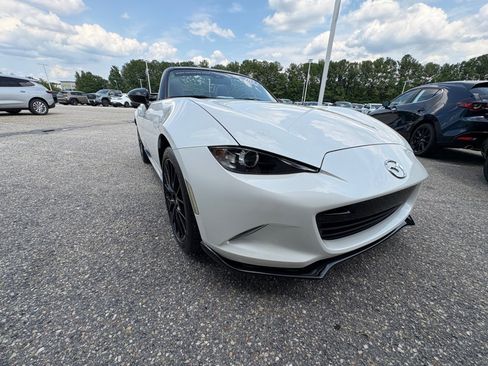 Certified 2023 MAZDA MX-5 Miata Club w/ Brembo/BBS Recaro Package RWD image 24