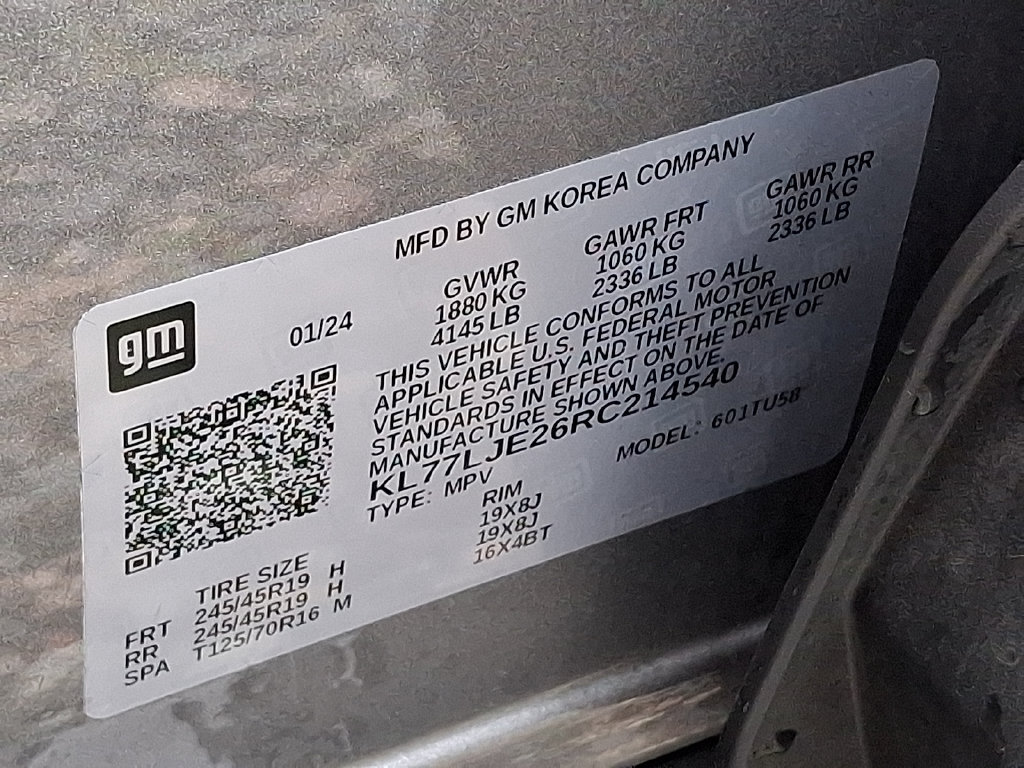 Used 2024 Chevrolet Trax RS w/ Sunroof Package FWD image 27