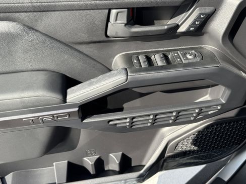 New 2025 Toyota 4Runner TRD Sport Premium image 18