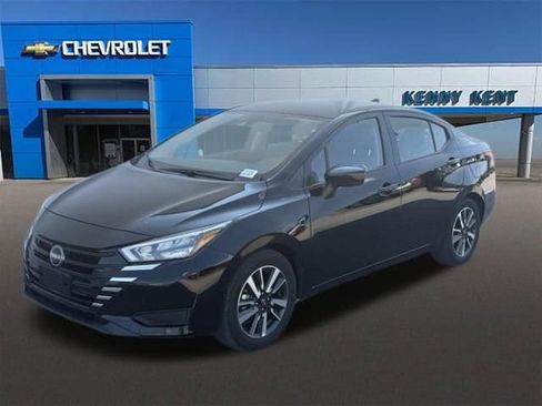 Used 2025 Nissan Versa SV FWD image 25