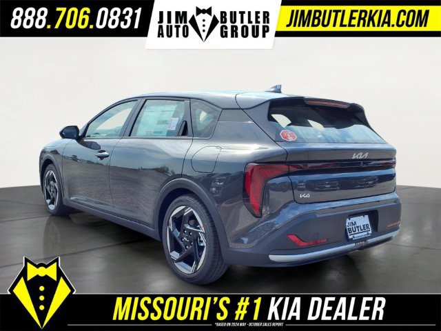 New 2026 Kia K4 EX FWD image 17
