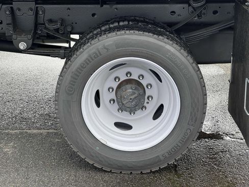 New 2024 Ford F450 XL w/ Snow Plow Prep Package image 9