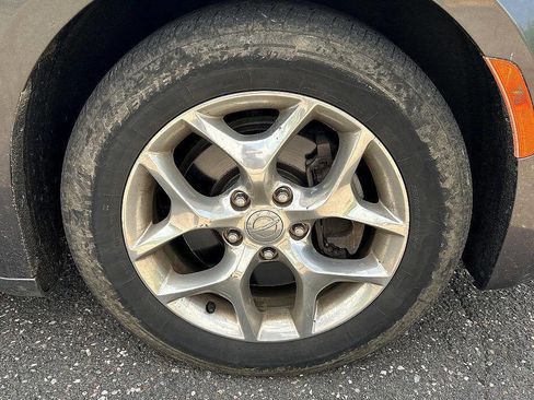 Used 2017 Chrysler Pacifica Limited image 11