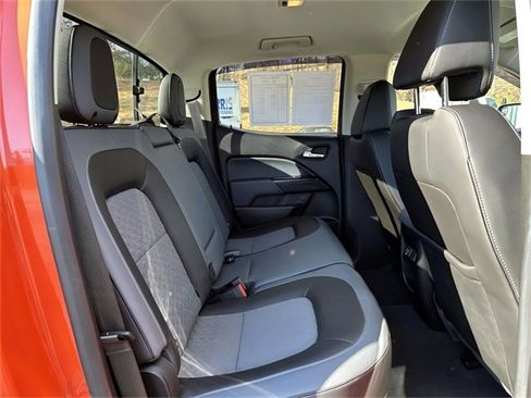 Used 2021 Chevrolet Colorado Z71 image 23