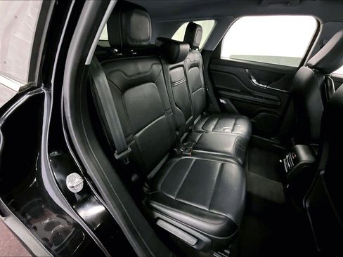 Used 2021 Lincoln Corsair AWD w/ Premium Package image 26