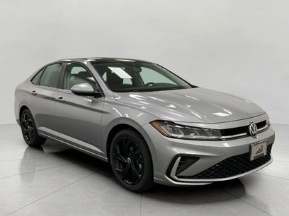 New 2025 Volkswagen Jetta SE