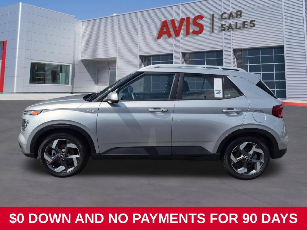 Used 2026 Hyundai Venue SEL FWD image 8