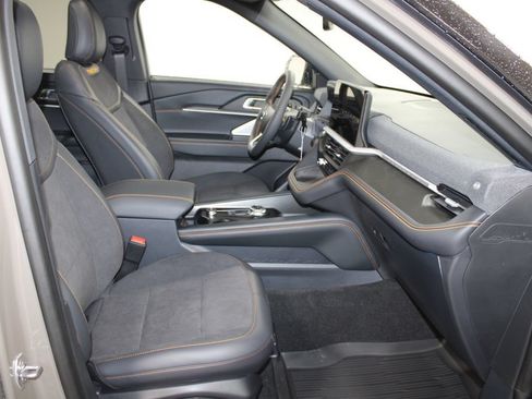 New 2026 Ford Explorer Tremor w/ Tremor Ultimate Package AWD/4WD image 28
