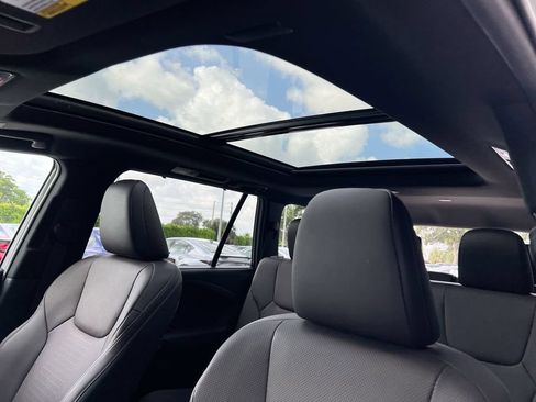 Certified 2025 Lexus TX 350 AWD w/ Technology Package image 18