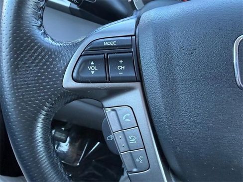 Used 2016 Honda Odyssey EX-L image 18