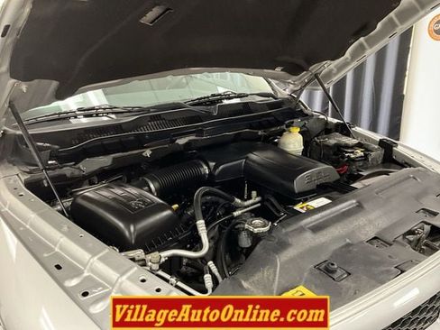Used 2016 RAM 1500 Express AWD/4WD image 39