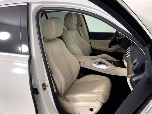 Certified 2025 Mercedes-Benz GLE 450e 4MATIC image 7