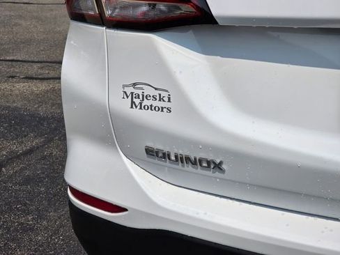 Used 2023 Chevrolet Equinox LT w/ LPO, Floor Liner Package image 11