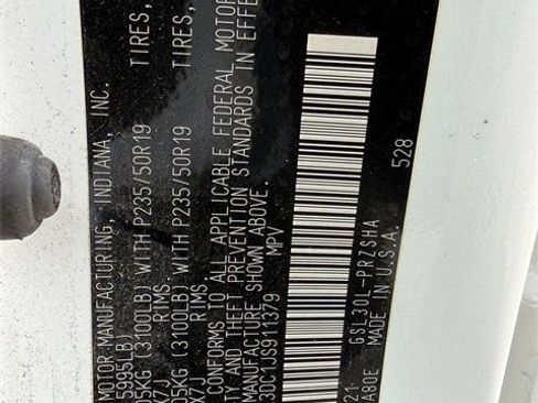 Used 2018 Toyota Sienna SE image 32