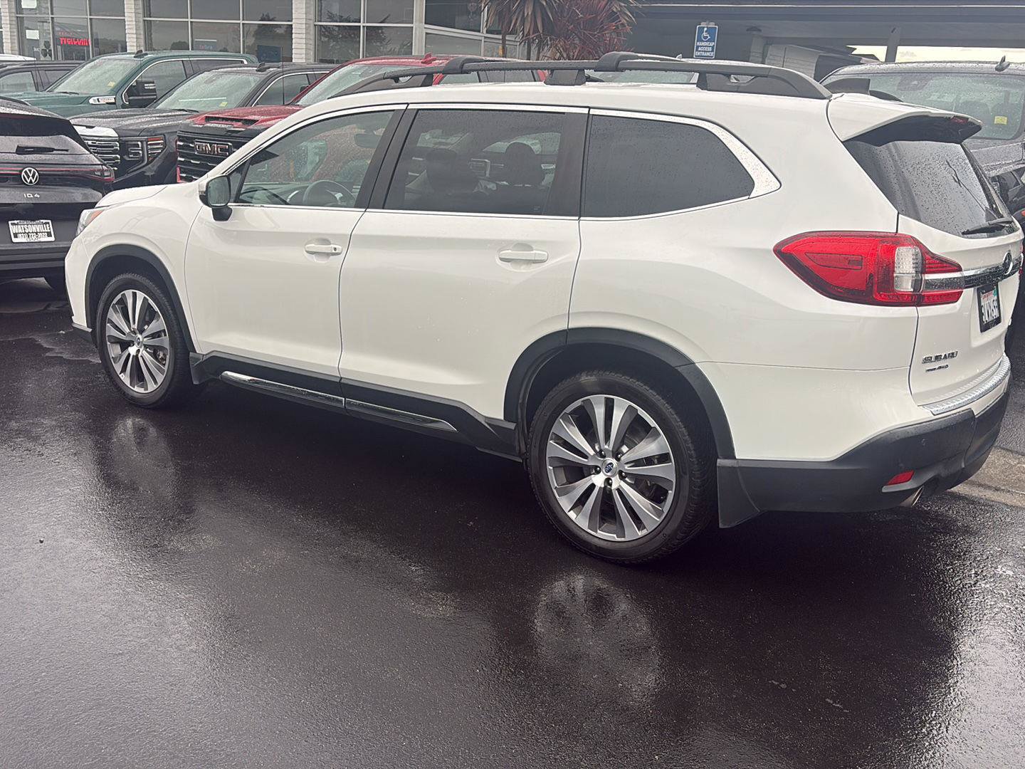 Used 2020 Subaru Ascent Limited w/ Technology Package AWD/4WD image 3