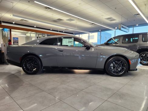 New 2026 Dodge Charger Daytona Scat Pack image 2