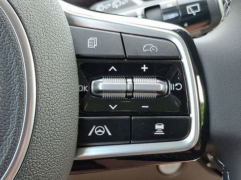 New 2026 Kia Carnival EX image 20