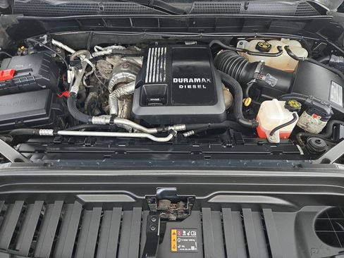 Used 2021 GMC Sierra 1500 AT4 w/ AT4 Premium Package AWD/4WD image 36