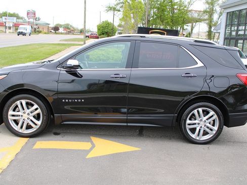 Used 2018 Chevrolet Equinox Premier image 7
