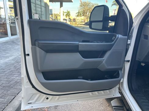 Used 2024 Ford F350 XLT w/ FX4 Off-Road Package image 34