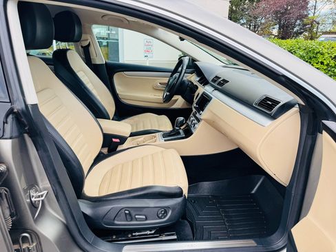 Used 2013 Volkswagen CC Sport Plus image 18