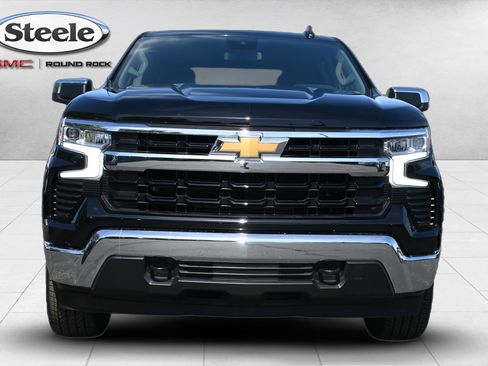 Used 2024 Chevrolet Silverado 1500 LT AWD/4WD image 2