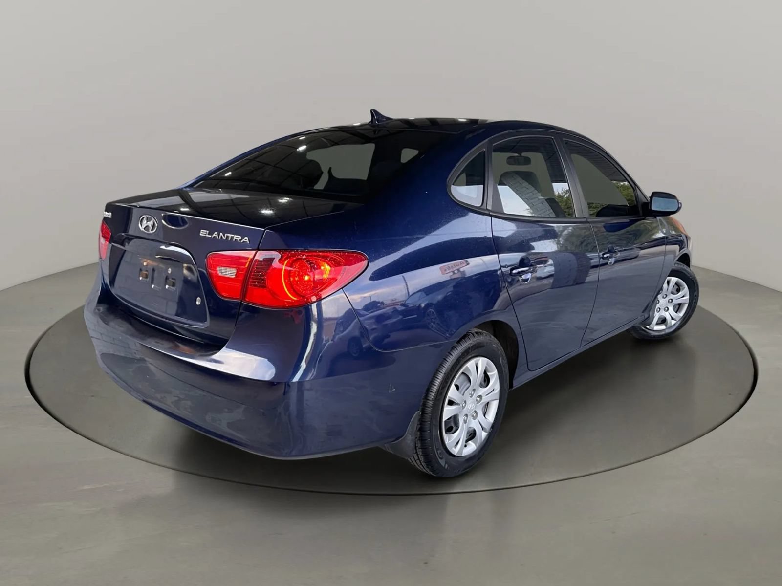Used 2009 Hyundai Elantra GLS FWD image 5