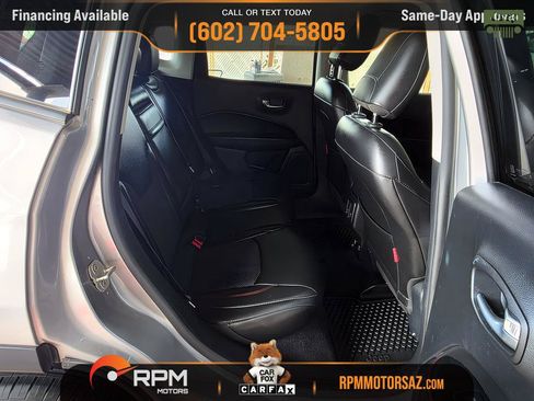 Used 2018 Jeep Compass Trailhawk AWD/4WD image 11