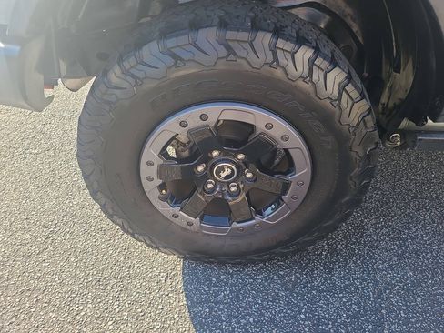 Used 2022 Ford Bronco Badlands AWD/4WD image 9