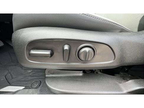 Certified 2021 Chevrolet Equinox Premier AWD/4WD image 25