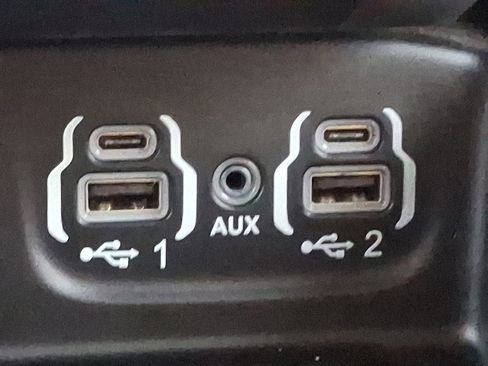 Used 2019 RAM 1500 Big Horn image 26